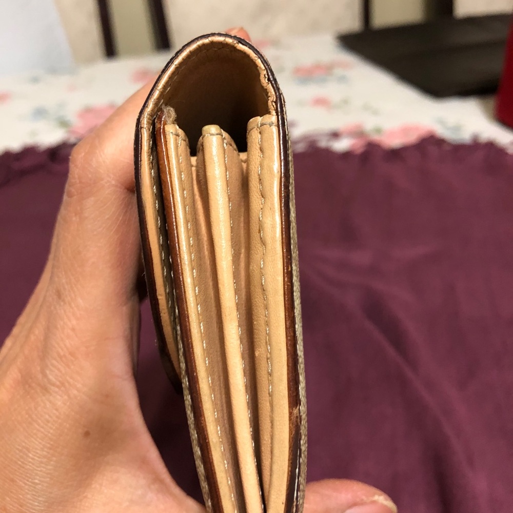 Authentic Monogram Dior Wallet - Picture 5 of 10
